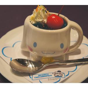 ニコニコ本社×シナモロール「ニコニコカフェシナモン」期間限定オープン