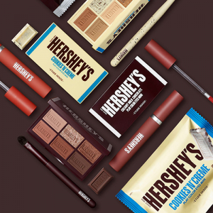 まるで本物のチョコみたい…！エチュードハウスと人気チョコレート「HERSHEY’S」のコラボコスメがかわいい♡