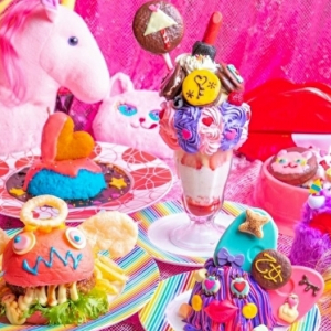 チョコパイを使ったデコラかわいいスイーツが仲間入り♡KAWAII MONSTER CAFE原宿のバレンタインメニューをチェック♩