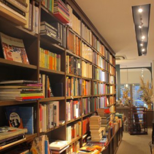 Can’t live without Books : KITAZAWA BOOKSTORE（Jinbocho）／書店特集：北澤書店・北澤里佳（東京・神保町）インタビュー