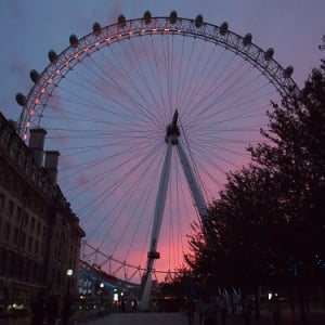 【ロンドンオリンピック】「今日のイギリスどうよ？」　ロンドンの大観覧車で『Twitter』の書き込みを反映するライトショーを毎晩開催