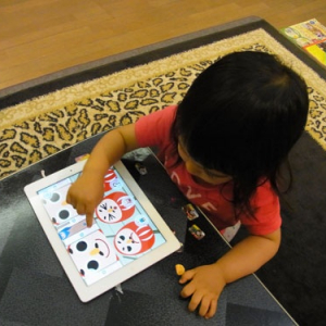 近ごろの幼児の『iPad』使いこなしは異常　もちろんうちの娘もね！