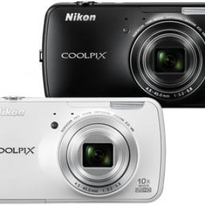 Nikon、Android 2.3搭載デジタルカメラ「Coolpix S800c」を正式に発表、9月下旬に発売予定