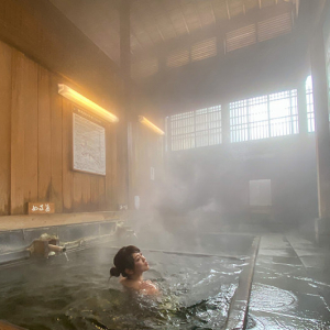 1600湯を制覇した温泉家が巡る野沢温泉。13の個性的なお湯に心を奪われる二日間