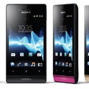 Xperia miroは今月中旬に発売、価格は£138（約17,800円）