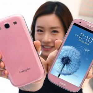 Samsung、Galaxy S III LTEの新色ピンクを韓国で26日より発売