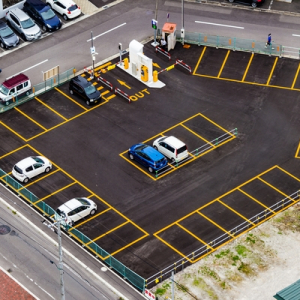 衛星データとAI画像認証を活用！駐車場用スペースの自動検出プログラムを3社が共同開発