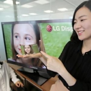 SamsungとLG、フルHDディスプレイを搭載したスマートフォンを2013年上半期中に発売する計画