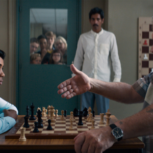 政治難民の少年がチェスチャンピオンを目指す実話『ファヒム　パリが見た奇跡』本編映像