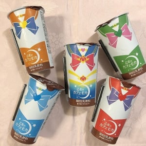 “ローソン×セーラームーン”のコラボが最強な件。パケ買い必須の「乙女のカフェモカ」は売り切れ前にGETせよ♡