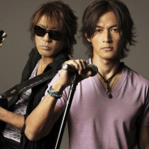 B’z、未発表ツアー映像をパッケージ化!　来年1月から3か月連続リリース