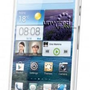 Huawei、5インチフルHDスマートフォン「Ascned D2」をCES 2013で披露、プレス画像も公開