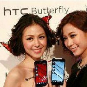 HTC、インドでHTC Butterflyを発売