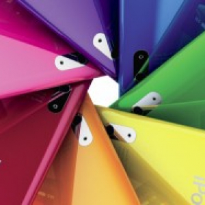 新しい『iPod nano』はビデオカメラ、マイク、スピーカー付き、カラフルに9色で展開
