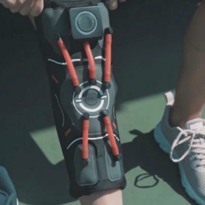 膝への負担を抑制！ スマート膝パッド「E-Knee」は内蔵チップでリアルタイムに動きをサポート