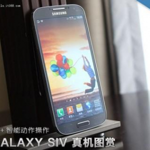 Galaxy S IVデュアルSIM版が鮮明に写った写真、Galaxy Noteに見られる”Air View”のような機能の搭載も判明