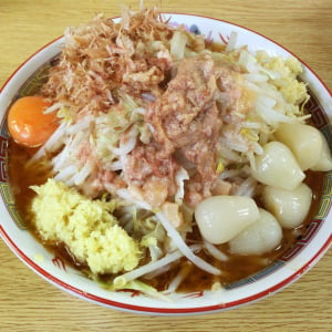 【拡散希望】ラーメン二郎で食い切れず吐き出す客が続出 / 店主が異例の警告「駐車場に吐いてあったりする」