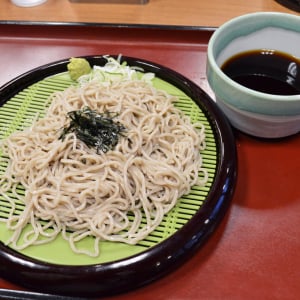 山田うどん食堂のそばが超進化！ 一部店舗で導入し始めた「生そば」がコスパ抜群のウマさ！ 導入店舗拡大中！