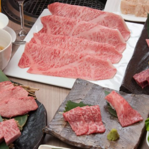 渋谷の中心で本物志向のオトナが楽しめる焼肉店が誕生 A5黒毛和牛「近江うし」にこだわる個室焼肉 『にくTATSU 渋谷店』9月1日(水)オープン