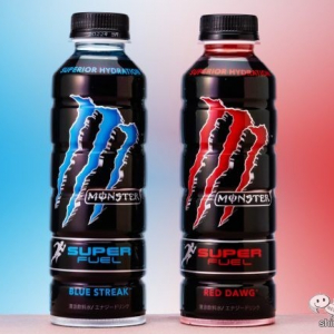 エナドリでスポドリ!? 『モンスター スーパーフュエル ブルーストリーク／レッドドッグ』を飲んでみた