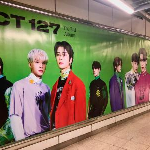 NCT 127が渋谷に上陸！9月19日までThe 3rd Album『Sticker』特大ポスター掲出！