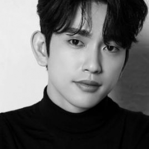 ＜インタビュー＞Jinyoung、初のソロデジタルシングルをリリース「今回音楽を通してもファンのみなさんにご挨拶ができました」