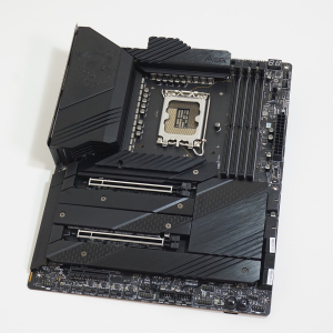 Intelの最新CPUを100％使いこなしたいならこれ！ MSI「MEG Z690 UNIFY」なら高性能な自作パソコンが作れる