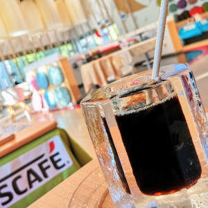 12月12日まで！「こたつカフェ」のアイスコーヒーとスイーツを実食レポ