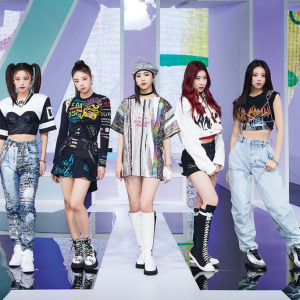 憧れのK-POP第4世代ガールズグループITZY、日本初ショーケース開催 「待ち焦がれた日本デビューの知らせに、何度も『本当に？』と確かめました」