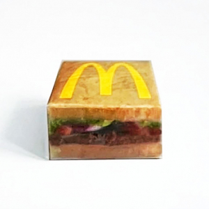 カニエ・ウェストがマクドナルドの箱をデザインした結果