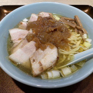 ラーメン屋『アナタゼッタイセアブラタリテナイ』で背脂たっぷりラーメン食った結果