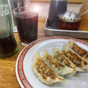 亀戸餃子はコーラで食べるのが正解！ めちゃくちゃウマイ