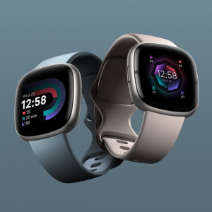 Fitbitが新スマートウオッチ2機種を発表　ストレス測定機能を強化した「Sense 2」とフィットネスを重視した「Versa 4」