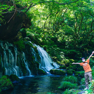 湧き水の滝・元滝伏流水。鳥海山の美しい水に癒やされる秋田の旅