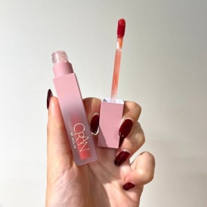 宮脇咲良ちゃんプロデュース「CRAN BY MOLAK」初のムック本が登場。超優秀リップ2本付きって豪華でしょ