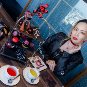 イメージは“魔女の宴”！新宿プリンスホテルで、ミステリアスで美味しい「Halloween Afternoon Tea」を体験