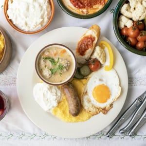 世界各地の朝ごはんと文化を紹介するWORLD BREAKFAST ALLDAY、12月と1月はルーマニアの朝ごはん