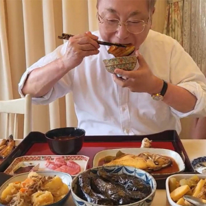 高須克弥先生の朝食があまりにもガッツリ大盛りすぎる件