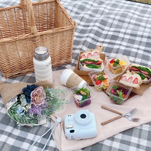 京都駅前のカフェに春のピクニックバスケットが登場！アイテムも充実、手ぶらで「おしゃピク」が楽しめちゃう