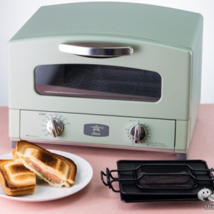 トースター調理で手軽なのに本格的！ 『アラジン ホットサンドメーカー』で「HLTホットサンド」を作ってみた！