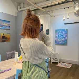 “アートカフェ”ってこういうこと…!?ケーキやドリンクにお絵かきできちゃう、福岡「Arty cafe」が気になる