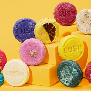 LUSHの「シャンプーバー」がリニューアル。カラフルで髪にも環境にもやさしいから新しい季節に使ってみよっ！