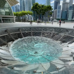 こんな噴水見たことない！シンガポールの不思議な噴水に「魅惑的で素晴らしい」「クール！！」の声【海外・動画】