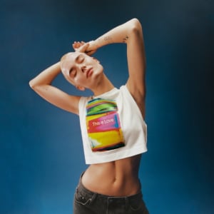 Calvin Kleinが「This is Love」コレクションの発売と共にLGBTQIA+コミュニティを祝福