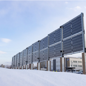 豪雪地帯にも設置可能！雪が積もりにくい、省スペースの縦置き型ソーラーシステム「VERPA」