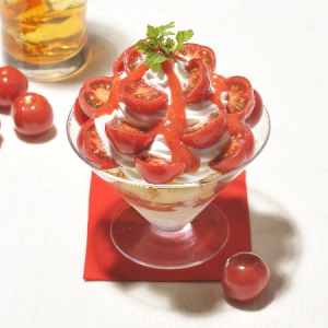 【カゴメとあの洋菓子店が初コラボ】夏限定の“トマトパフェ”が登場　その驚きのお味とは？