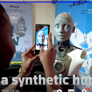 「AIやロボット工学による悪夢のようなシナリオは？」 →人型ロボットの答えがゾッとする