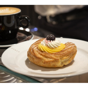 【東京都】イータリー原宿店3周年で限定ドルチェ「ゼッポレ・ディ・サン・ジュゼッペ」が登場！