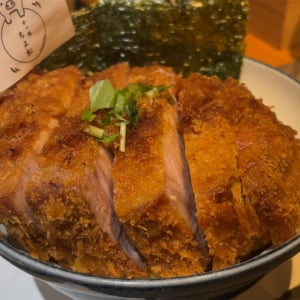 日本一分厚いかつ丼『ちよ松』を食べに行った結果→ すまん辛口にならざるを得ない