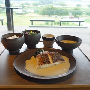 福井・黒龍酒造「ESHIKOTO」へ。北陸の食と文化までを堪能できるランチ